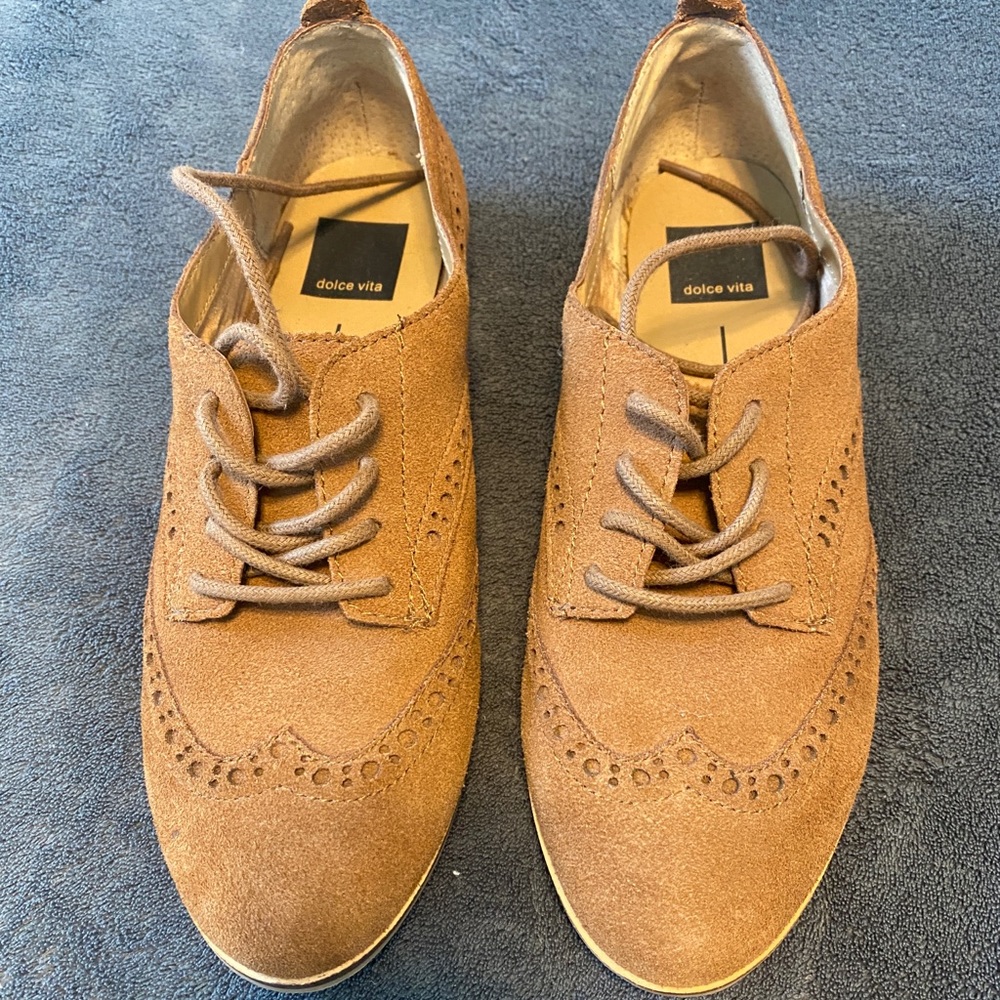 Brown suede Dolce vita women’s shoes